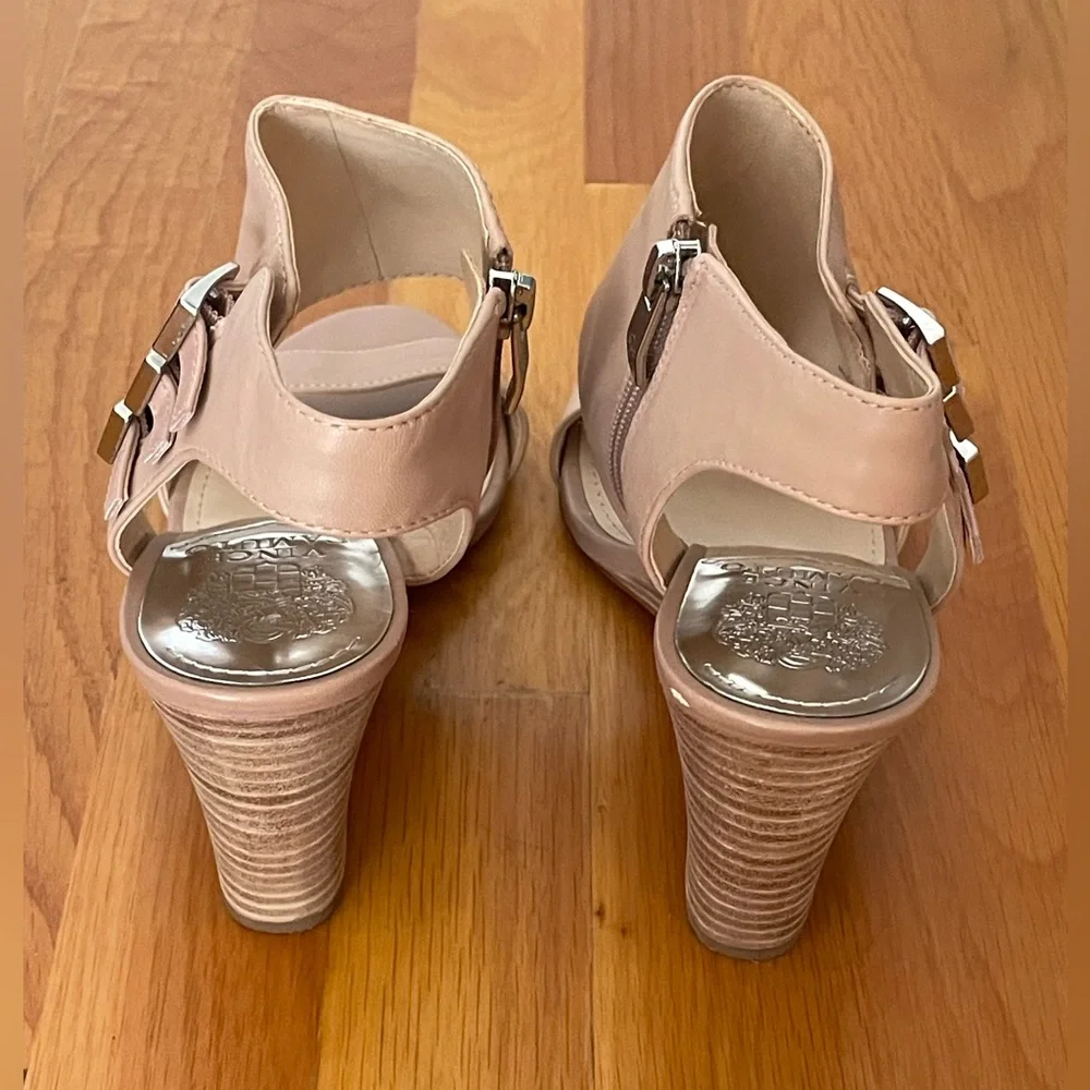 Vince Camuto Lyssia Leather Wedge Heels Open Toe Sandals‎ Tan US 8.5 EU 38.5